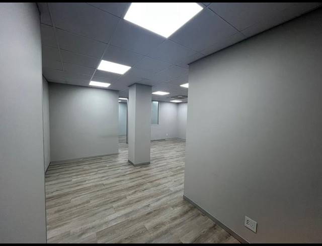 OFFICE PROPERTY TO RENT IN BEDFORD PARK